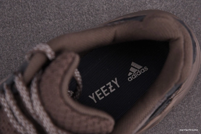 V2 Yeezy ADIDAS GZ0724 'Mauve' 700 Boost 0722